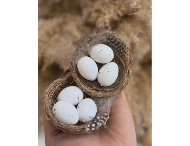 Яйця у гнізді, декоративні