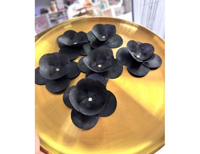 Квіти вафельні тоновані, насичені 