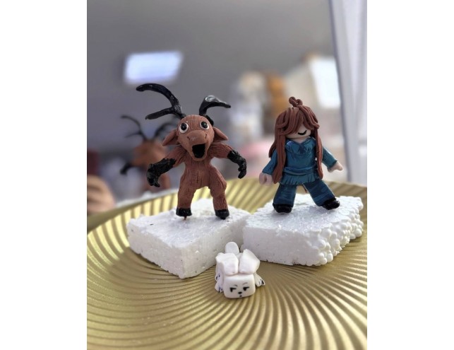 Індивідуальний декор з мастикою 