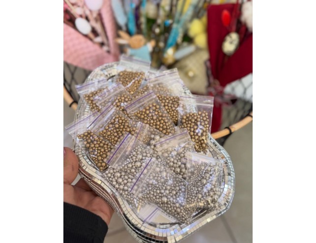 Золота і срібна посипка, 10 грам.