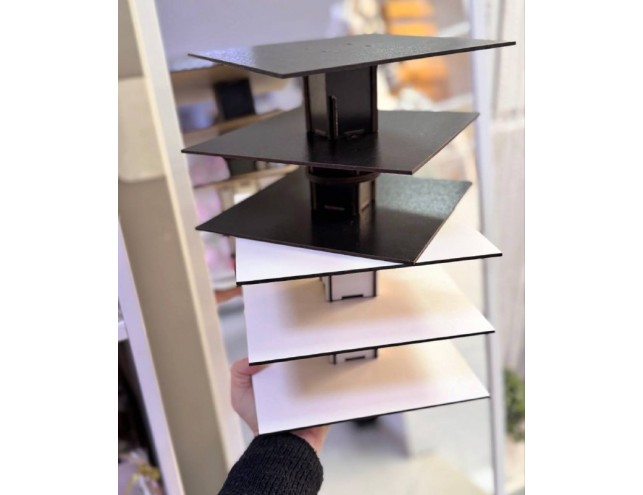 Біла підставка "кубик-рубик", 20х20см., на 3 поверхи 