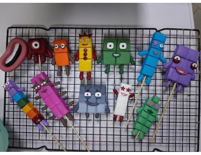 Дитячий декор з мастики "Merge number Blok run"