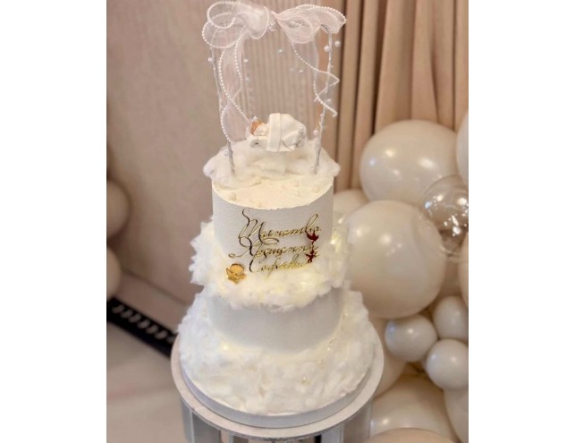 Малюк в колисці