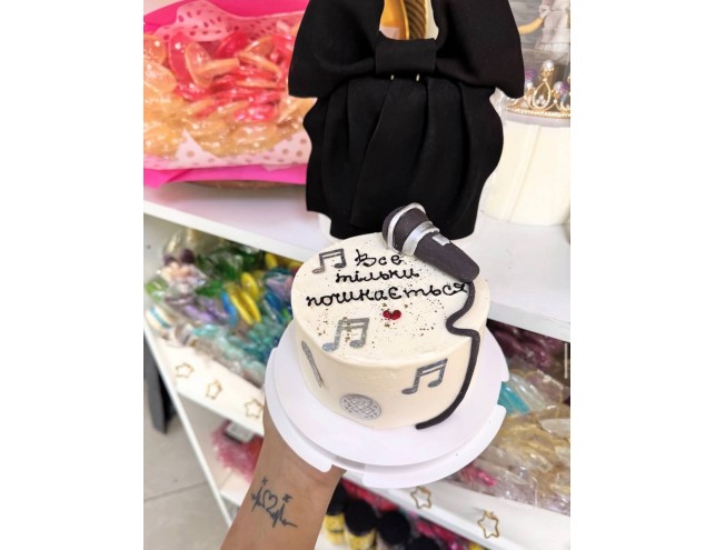 Декор на торт, музична тематика