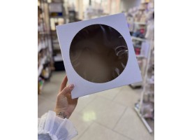 Коробка 26х26х11см. для багатоярусного торта (гофракартон) Коробка 26х26х11см. для багатоярусного торта (гофракартон)