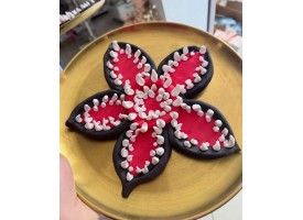 Квітка на торт "Дивні дива"