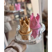 Корона з мастики в кольорі