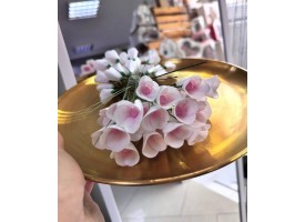 Вафельна квітка на проволці Вафельна квітка на проволці