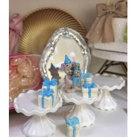 Ведмежа з подарунками Ведмежа з подарунками