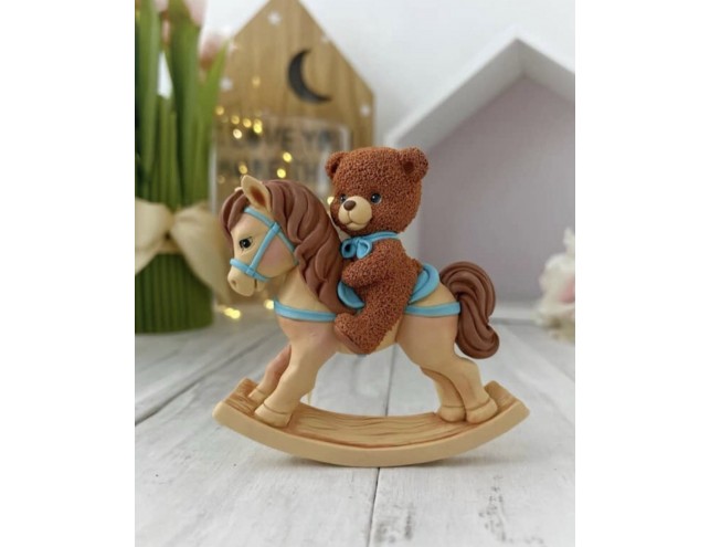 Молд "ведмедик на конику", 8,8х9см.