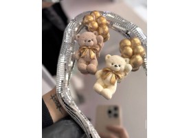 Ведмедик з повітряними кульками