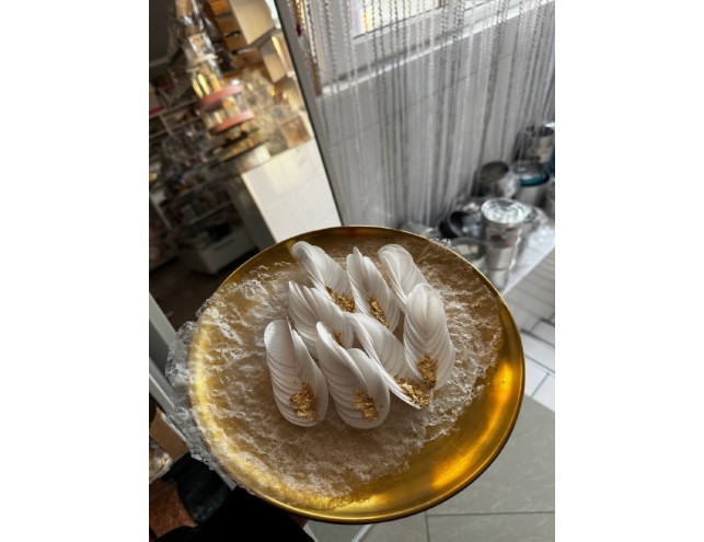 Декор вафельний з мереживом