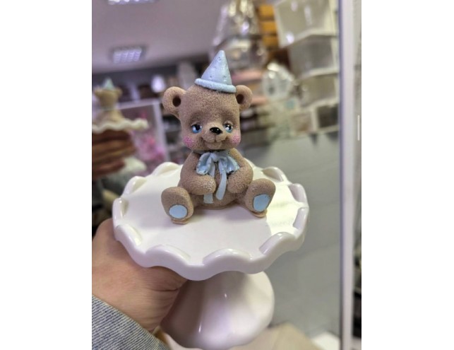 Ведмедик в ковпаку 