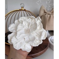 Квітка з мастики 