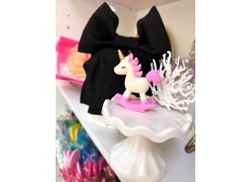 Шоколадна фігурка "єдиноріг"