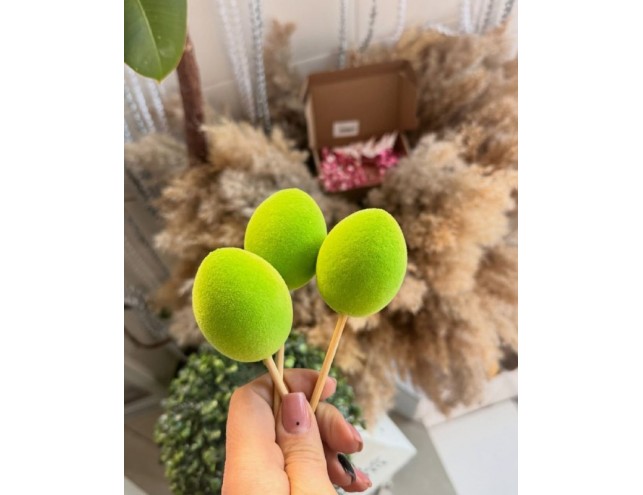 Топер "бархатне яйце"