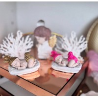 Малюк на подушці Малюк на подушці