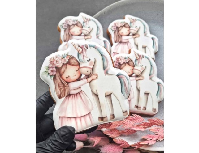 Пряники друковані "Дівчинка з єдинорогом"