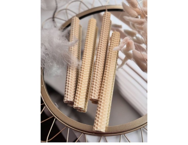 Свічка з вощини в асортименті 