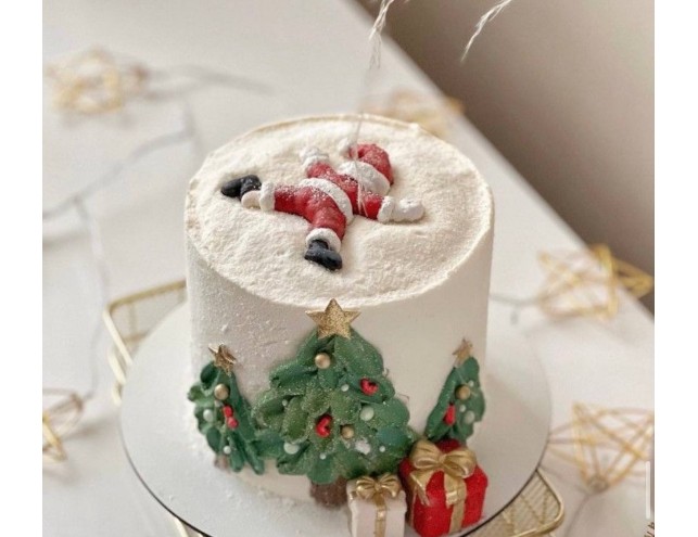 Шоколадна фігурка "Санта в снігу"