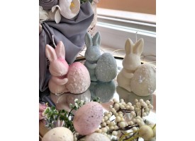 Свічка пасхальна "зайчик з писанкою"