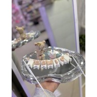 Декор на тортик з мастики та шоколаду