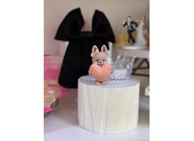 Шоколадна фігурка "Зайка з серцем"