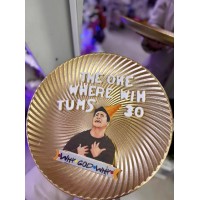 Декор на тортик 