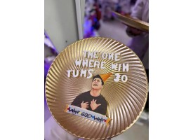 Декор на тортик 